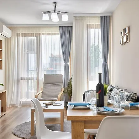 Relax Center & Free Parking Burgaz
